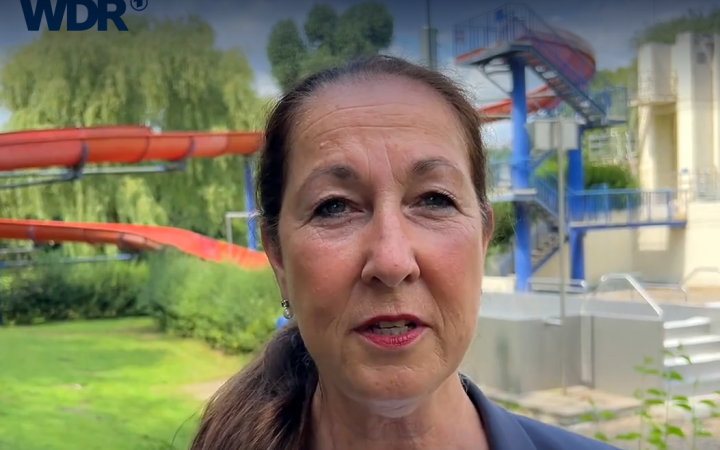 У Німеччині напали з ножем на новообраного бургомістра міста Гердеке Іріс Штальцер