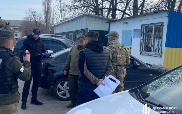 У Кропивницькій виправній колонії викрили схему постачання метадону у Wi-Fi модемах