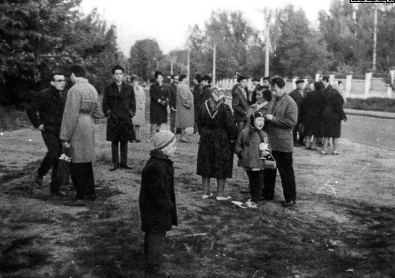 Перший несанкціонований мітинг пам’яті єврейських жертв Бабиного Яру, 24 вересня 1966. 