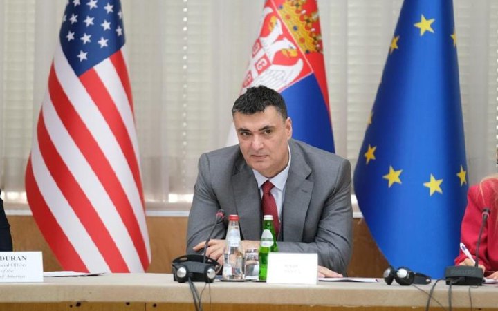 Міністр економіки Сербії закликав владу країни запровадити санкції проти РФ