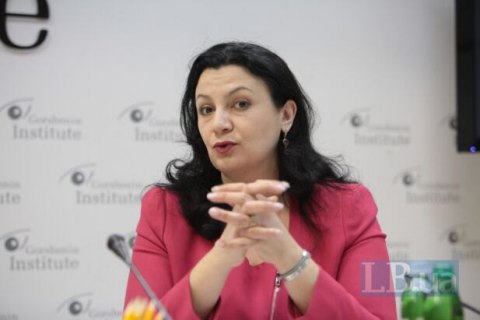 Иванна Климпуш-Цинцадзе требует от властей обнародовать детали переговоров ТКГ по Донбассу