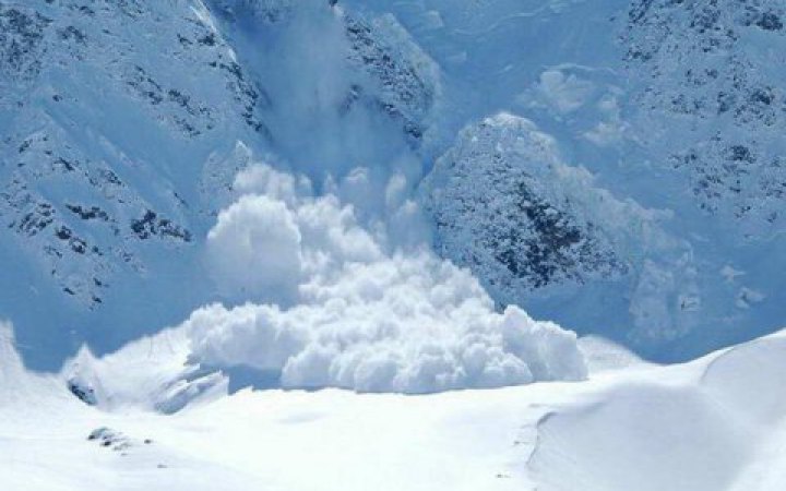 Біля Монблану у французьких Альпах через сходження лавини загинуло четверо людей 