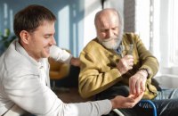 Чому потрібно заборонити благодійні внески у лікарнях