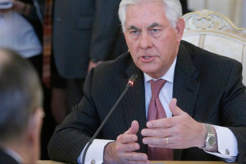 Тіллерсон сподівається, що санкції змусять Росію вжити заходів щодо поліпшення відносин зі США