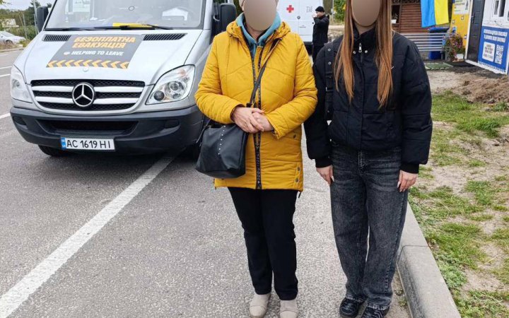 З російської окупації вдалося повернути дві українські сім'ї з дітьми