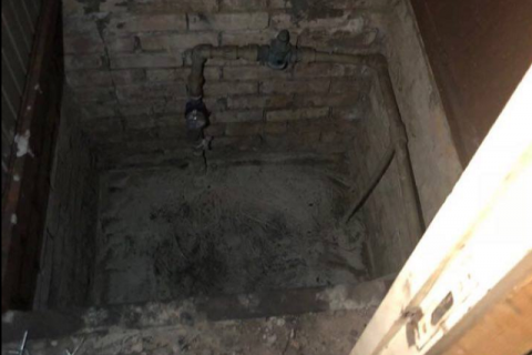 У Києві 65-річного чоловіка вбили і замурували тіло в бетон