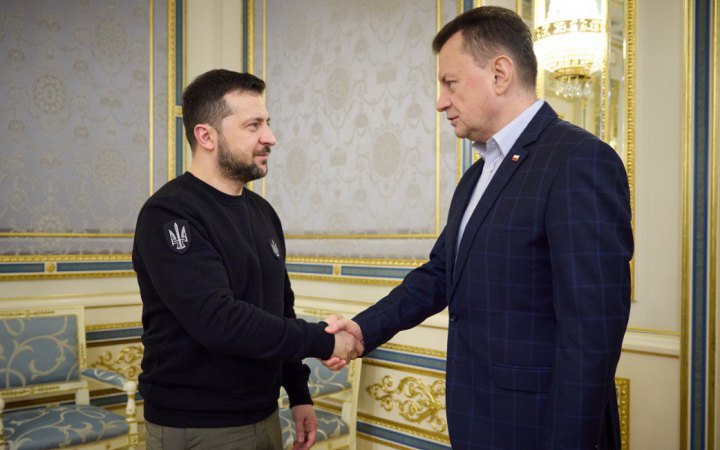 Зеленський обговорив із польським міністром оборони підготовку до Рамштайну
