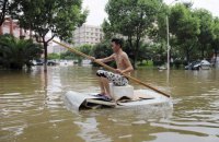Наводнение в Китае унесло жизни более 150 человек