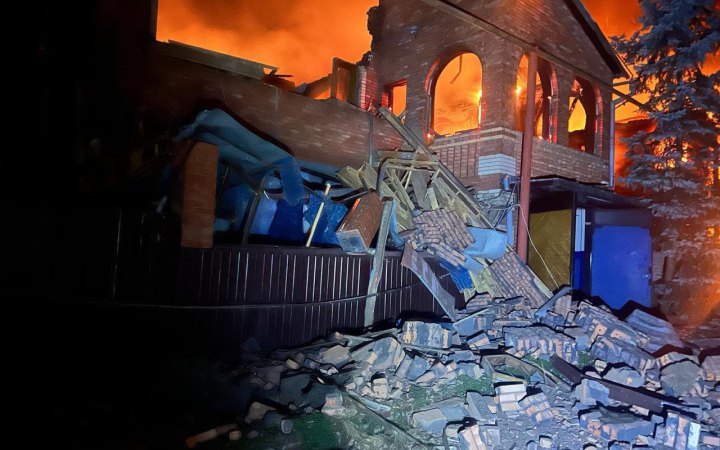 Ворог масовано атакував безпілотниками Слов'янськ Донецької області