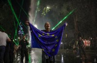 У столиці Грузії триває багатотисячний мітинг проти закону про "іноагентів"