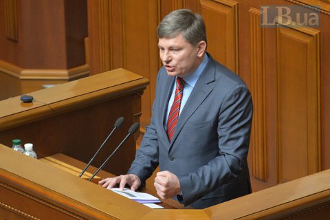 Порошенко надав вищі дипломатичні ранги нардепам Ар'єву та Герасимову