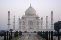 В Індії для відвідувачів відкрили всі історичні пам’ятки та музеї