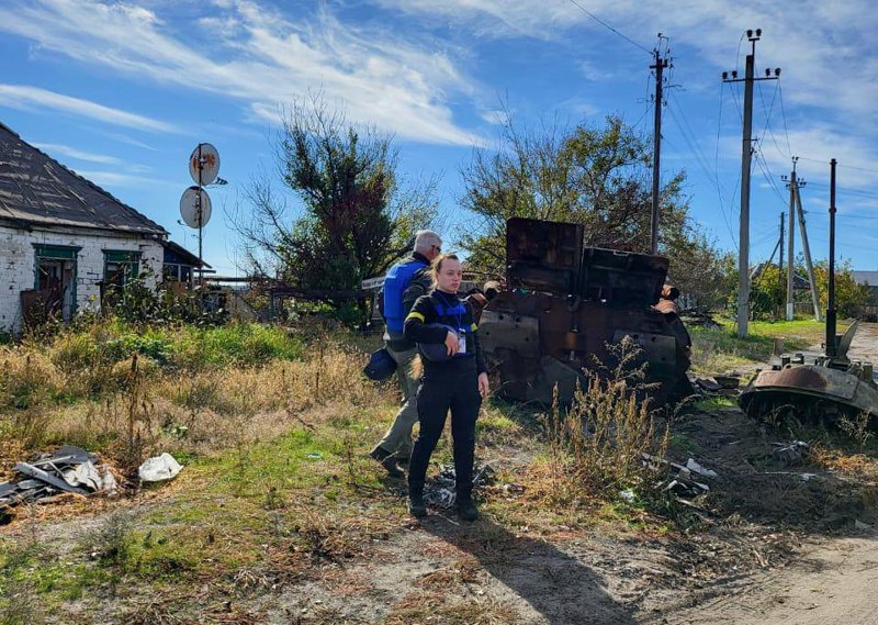 Анна Сосонська під час роботи на виїзді.