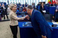 Орбан закликав усунути фон дер Ляєн напередодні вотуму недовіри президентці Єврокомісії