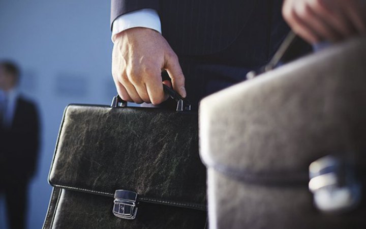 У Румунії хочуть штрафувати до 4 тис. євро за образу держслужбовців