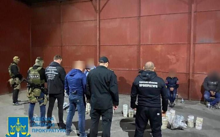 Чотири громадяни Ізраїлю отримали 11 років ув’язнення за контрабанду кокаїну через Одеський порт 