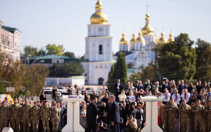 Зеленський: вистоїмо в цій війні, захистимо свою незалежність