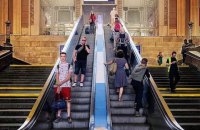 "Укрзализныця" сообщила о начале замены эскалатора на киевском вокзале
