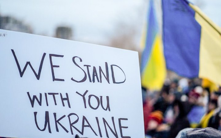 Як війна в Україні змінює громадську думку в Європі та світі 