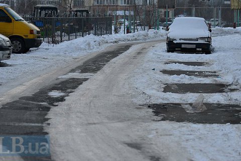 В Украине сохранится холодная погода, на дорогах - гололедица