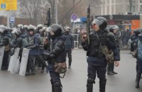 В Казахстане – новые столкновения митингующих и полиции. Хроника