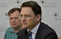 МЗС відкинуло звинувачення Росії в тому, що не допускає консула до затриманих спецпризначенців