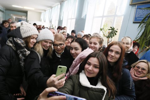 Тимошенко: освіта - пріоритет для країни, яка хоче дивитися в майбутнє впевнено