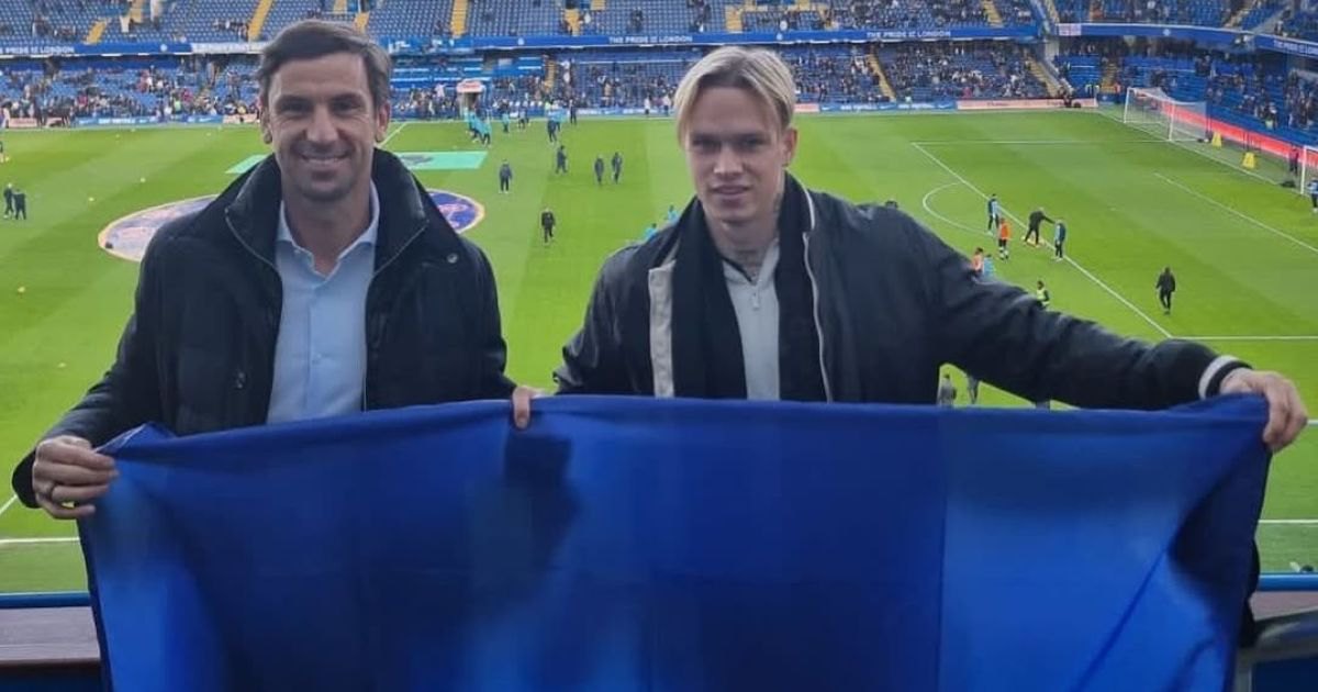 Михайло Мудрик і директор з футболу «Шахтаря» Даріо Срна