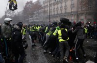Число затриманих під час протестів у Франції перевищило 1700 осіб