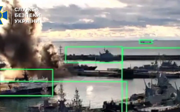 Вперше в історії підводні дрони СБУ "Sub Sea Baby" підірвали підводний човен РФ у Новоросійську