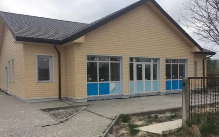 На Львівщині збудовану за державні гроші амбулаторію сімейної медицини виставили на аукціон 