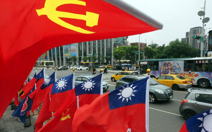 Китай вдруге за тиждень запустив безпілотники навколо Тайваню, – Bloomberg
