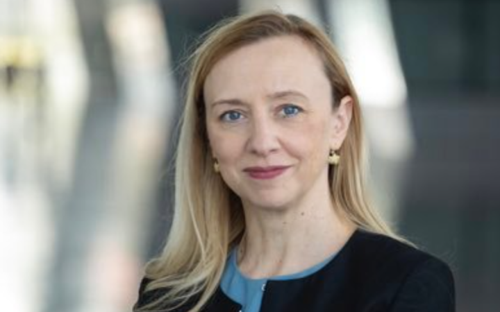 Речниця НАТО заявила, що ППО Альянсу “зустріло” численні безпілотники у повітряному просторі Польщі