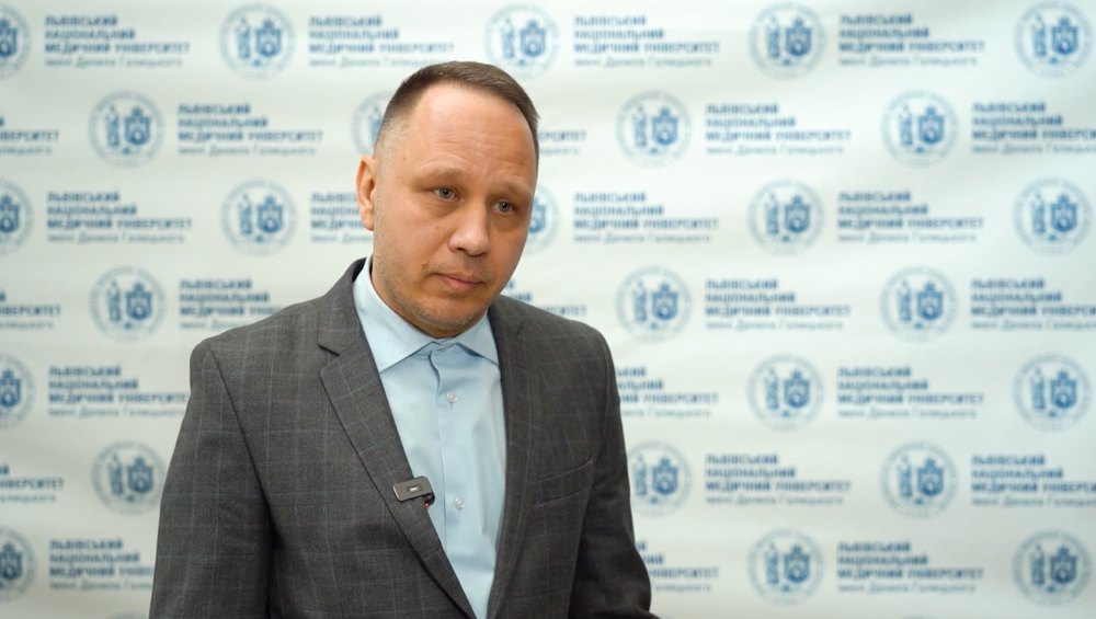 декан фармацевтичного факультету Данило Камінський