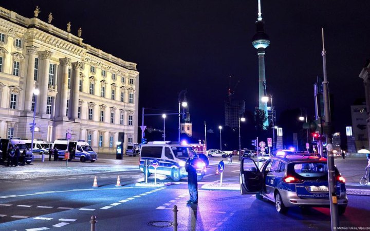 У Берліні через знайдену бомбу часів Другої світової війни оголосили евакуацію