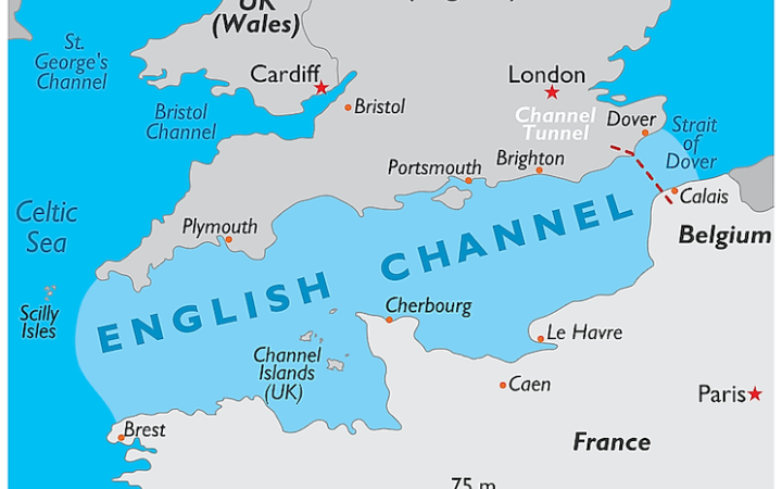 Telegraph: російський фрегат супроводжував два підсанкційних танкери в Ла-Манші