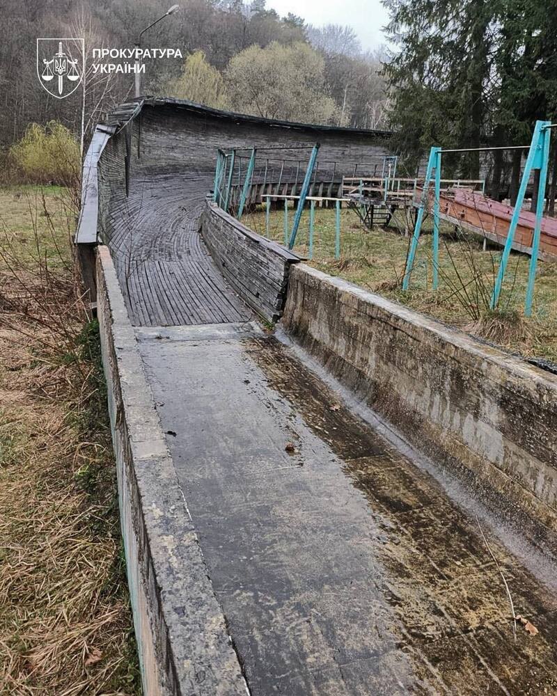 Про підозру оголосили директору спортшколи, де загинула 14-річна дівчинка