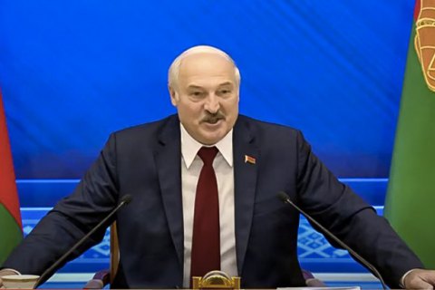 Лукашенко лякає диверсіями під час конституційного референдуму в Білорусі