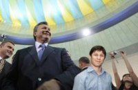 Тедеев: для меня Янукович - Бог и царь