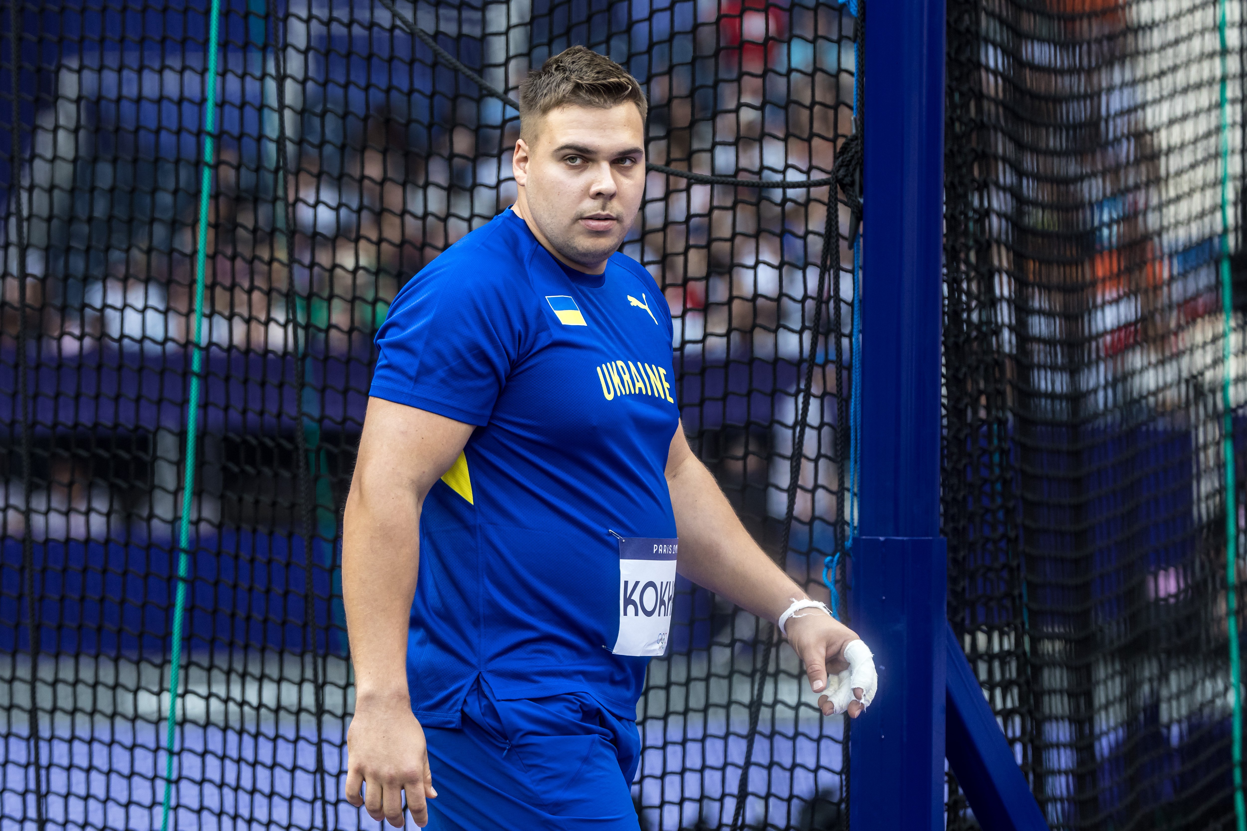 Українець Михайло Кохан під кваліфікації у метанні молота на Олімпійських іграх у Парижі.