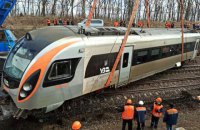 Ремонт поезда Hyundai, который сошел с рельсов возле Запорожья, обошелся в 67 млн гривен