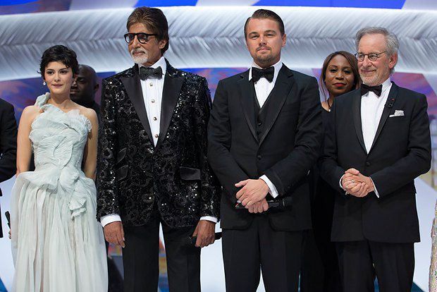 Ведущая церемонии открытия Одри Тоту, индийский актер Амитабх Баччан, Леонардо Ди Каприо и Стивен Спилберг