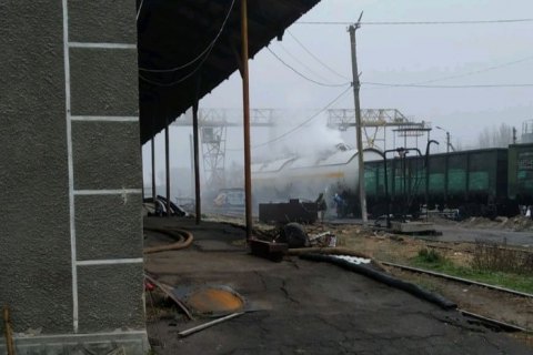 На Вінниччині стався витік аміаку, рятувальники намагаються осадити отруйну хмару