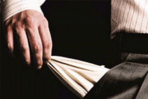 Українці стрімко бідніють, - дослідження