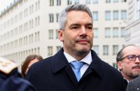 Канцлер Австрии встретится в Киеве с Зеленским