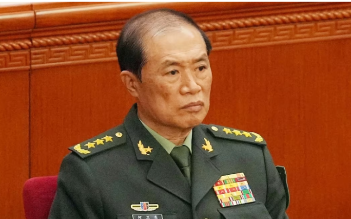 Китай звільнив двох військових високопосадовців у межах “чисток” Сі
