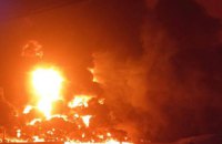 Ракетний удар по Полтавській області: рятувальники ліквідували пожежу на промисловому об'єкті