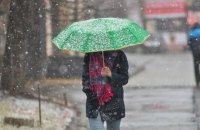 Наступного тижня Києву прогнозують перший сніг, водіїв просять підготуватися