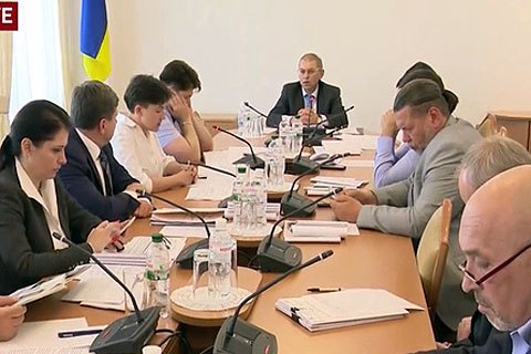 Профильный комитет Рады одобрил законопроект о продлении особого статуса (обновлено)