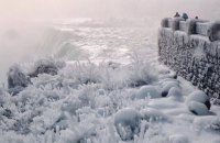 Из-за рекордно низкой температуры в Массачусетсе замерз Ниагарский водопад
